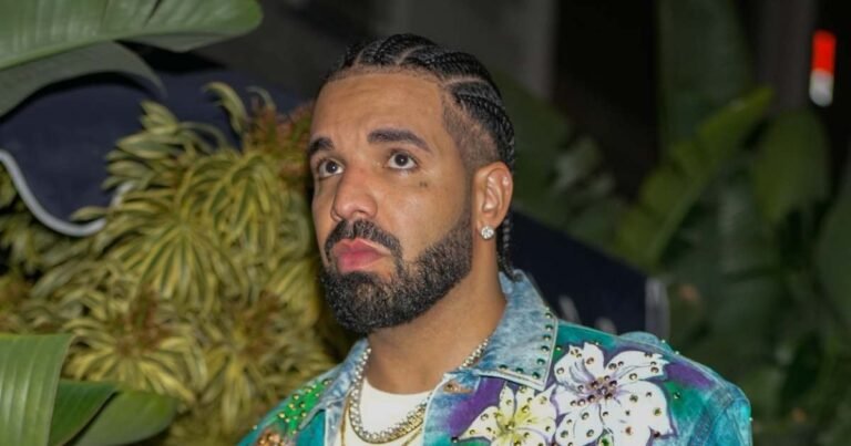 Drake Addresses Fake Abs and BBL Surgery Rumors