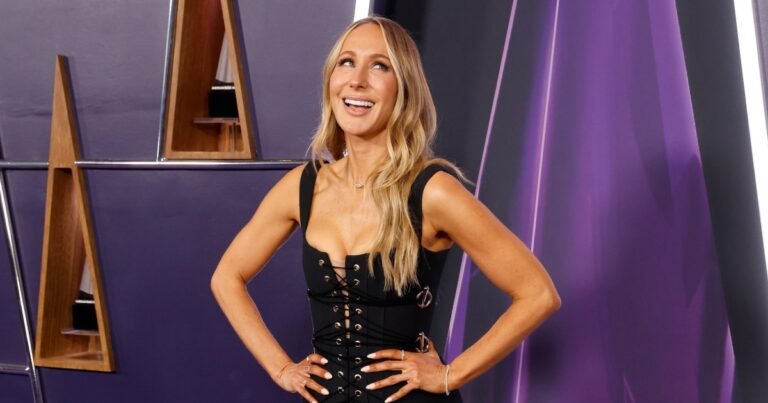 Nikki Glaser Wants DWTS ‘Losers Season’ Return After Early Exit