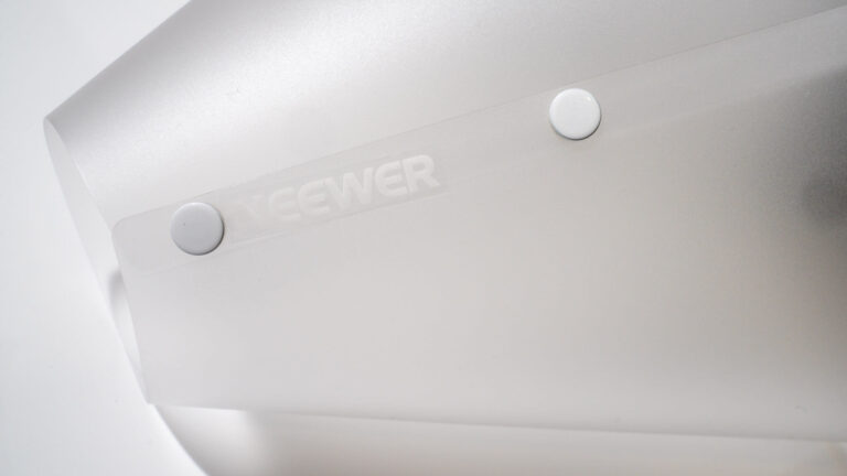 Neewer Conical Softboxes: Perfect lighting for jewelry and still life