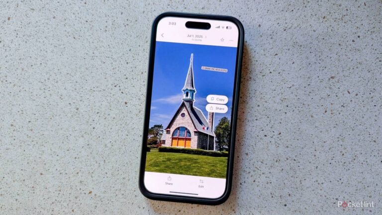 Google Photos has a fun new sticker feature, but you better be an iPhone user