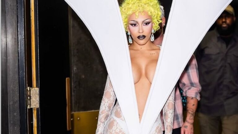 Doja Cat Wore a White Lace Quine Li Structural Dress to Saturday Night Live