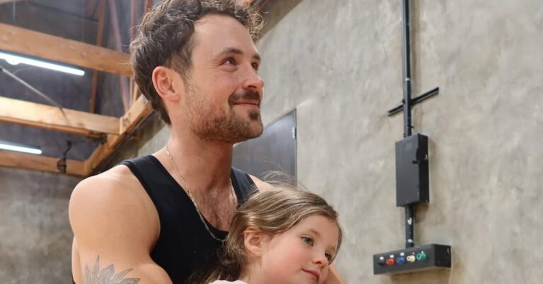 Dylan Efron Shares DWTS Rehearsal Photos With Sister Olivia