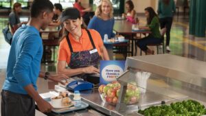 Forget burgers and pizza. These teens want beans. » Yale Climate Connections