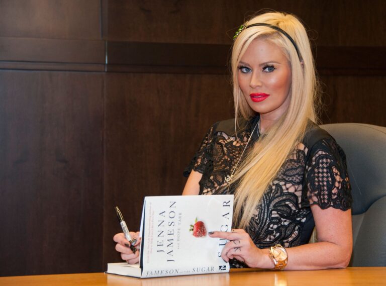 Jenna Jameson Commits to ‘Helping Others Find Jesus’ Following Adult Film Career