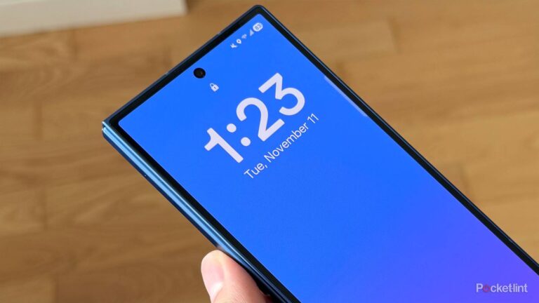 Samsung’s flagship phones were quietly at risk from spyware for a year