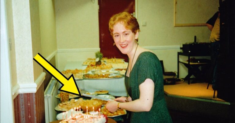 15 Strange And Unusual "House Rules" People Had To Follow When They Visited Another Person's Home, And YIKES