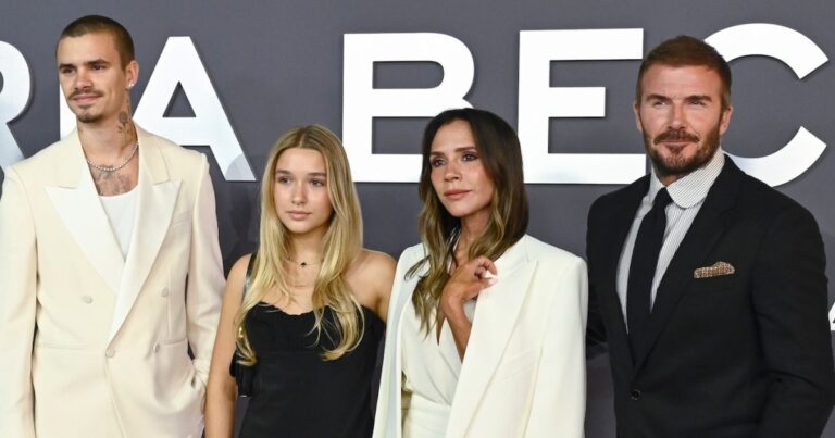 Victoria Beckham Shares New Family Photo Amid Brooklyn Drama