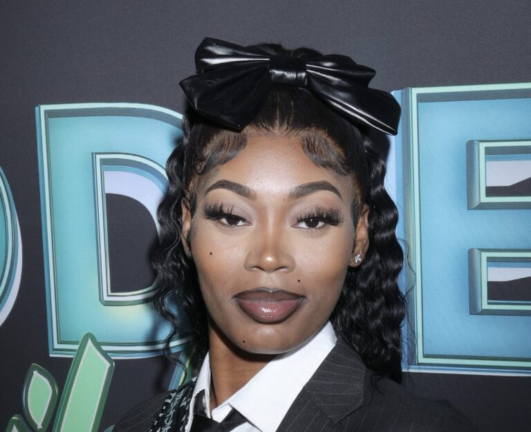 Asian Doll Reacts After Trolls Drag Her Credit Education Business