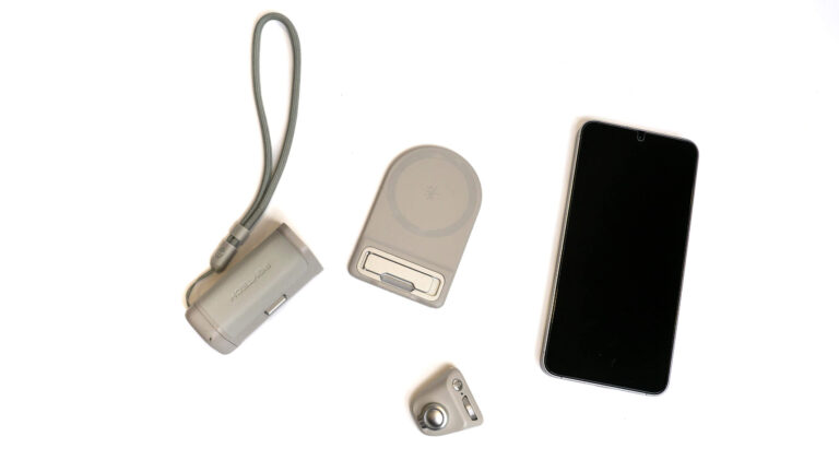 MagCam Phone Grip & Fill Light Review