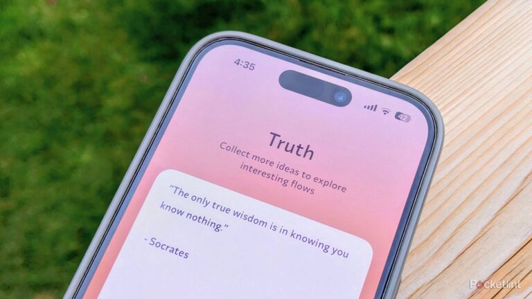 I don’t know why anyone uses the default iPhone Notes app when these free alternatives exist