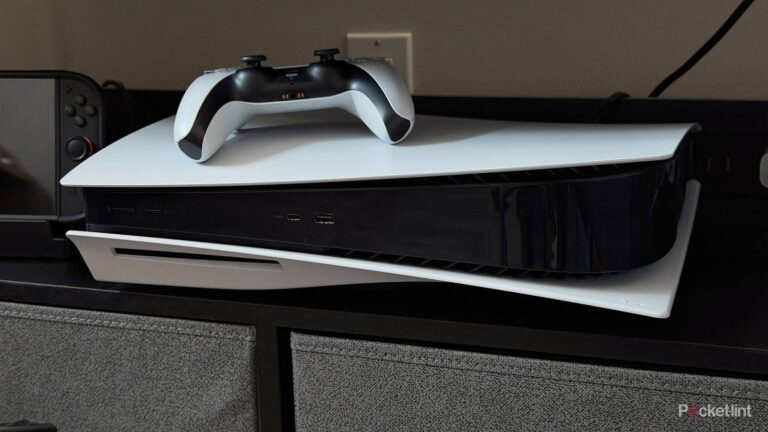 Sony is asking PS4 owners directly to please upgrade to the PS5