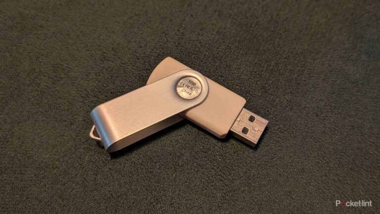 3 useful things your tiny USB flash drive can still do
