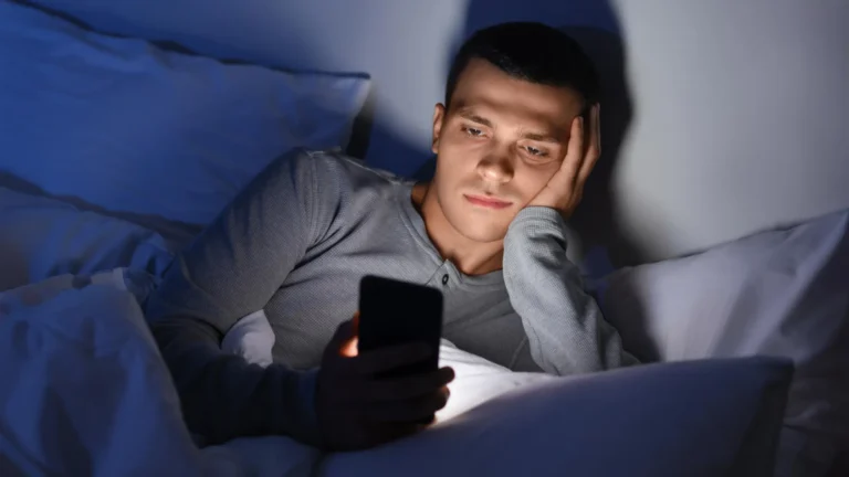 Late bedtimes are linked to higher heart disease risk