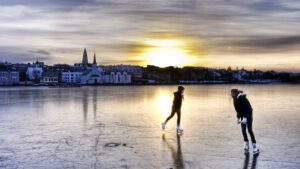 Winter ice isn’t always what it used to be » Yale Climate Connections