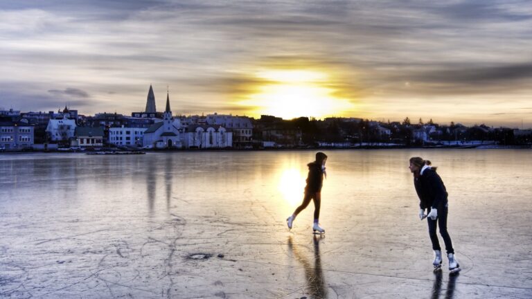 Winter ice isn’t always what it used to be » Yale Climate Connections