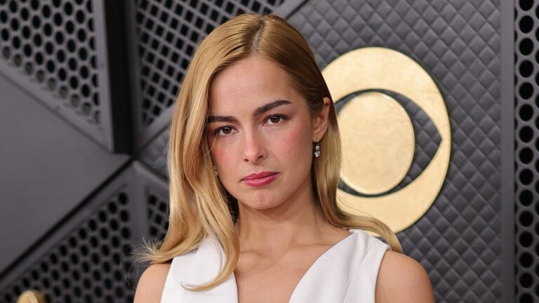 Addison Rae’s Dad Arrested for ‘Intentionally’ Exposing Himself