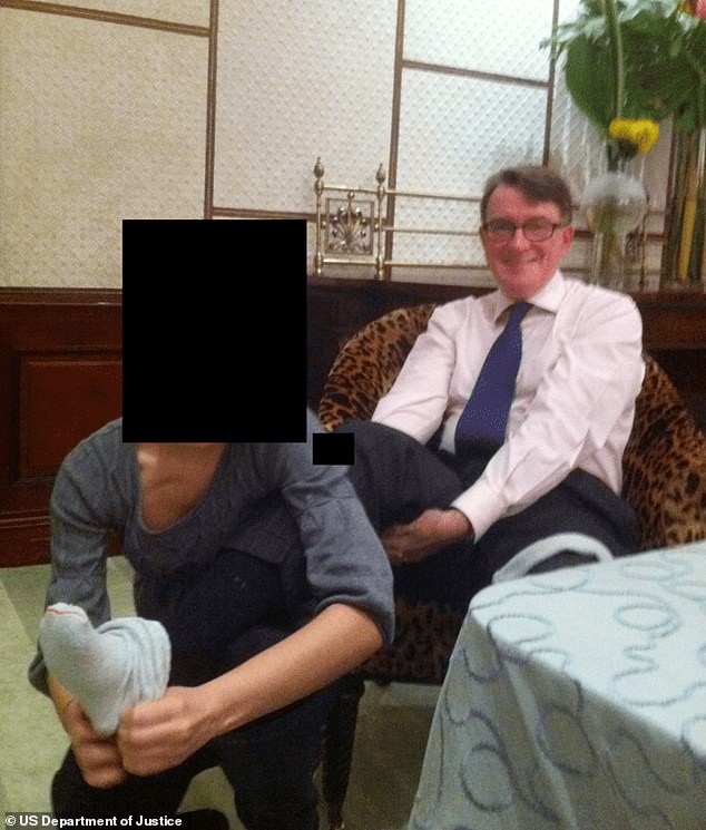 Peter Mandelson offered Jeffrey Epstein help getting a Russian visa via a billionaire oligarch with links to Putin, files reveal