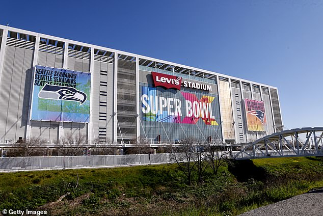 Inside the eyewatering prices for the Super Bowl menu at Levi’s Stadium including $180 burger and $40 ‘fries’