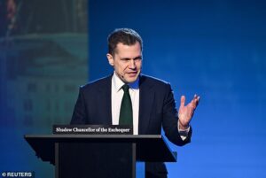 Jenrick vows Reform will ‘restore stability’ in the economy in first speech to the city