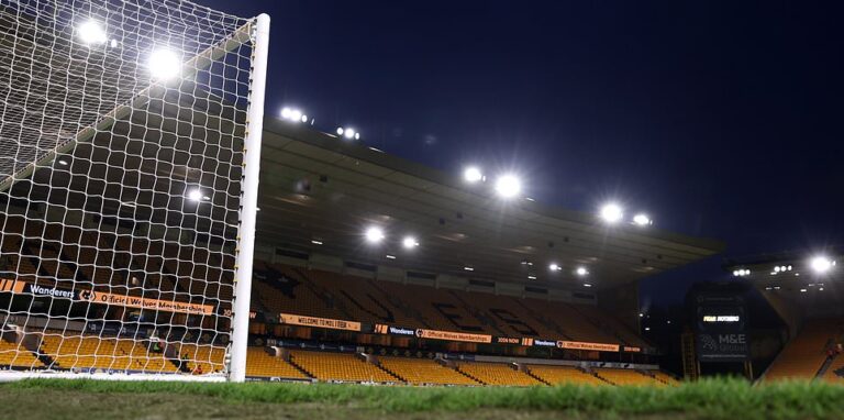 Wolves vs Arsenal – Premier League LIVE: Latest score, team news and updates as Gunners travel to Molineux knowing a win could strengthen their grip on top spot