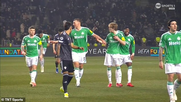Newcastle stars Anthony Gordon and Kieran Trippier have to be separated by team-mates in bizarre clash as players walked off the pitch with Toon WINNING 5-0 in Champions League play-off