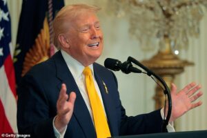 Starmer urged to ‘be a hero’ not a zero and scrap Chagos ‘surrender’ deal after Trump warns handover is a ‘big mistake’ in latest U-turn