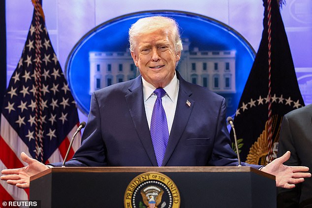 Trump’s brutal response to top Democrat’s ‘wannabe king’ diss after his tariff powers are clipped