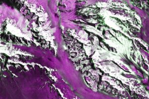 Landslide and Avalanche Debris Litter Hubbard Glacier