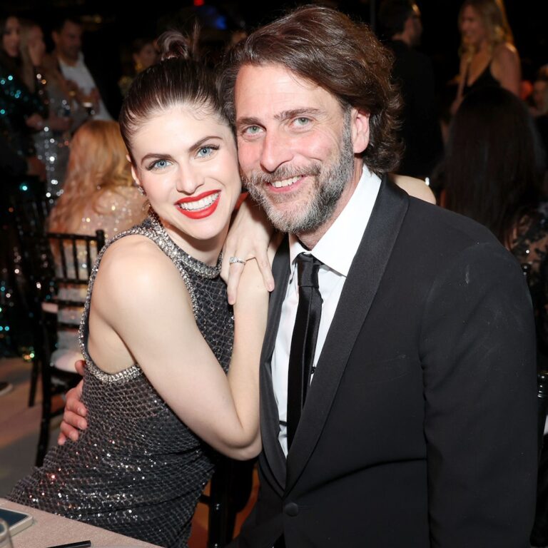 Alexandra Daddario, Husband Andrew Form Break Up, Separate