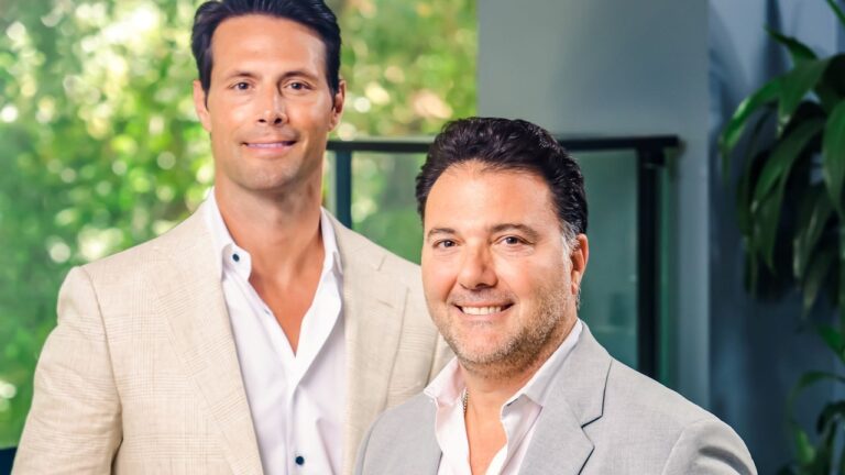 Plastic Surgeons Dr. Layke and Dr. Danielpour on Why Overfilled Looks Are Out (and What’s Worth Doing Instead)