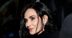 Demi Moore Chops Off Signature Long Locks for Shaggy Bob: Photos