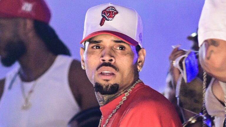 Social Says She Has More Chris Brown Tea (Vid)