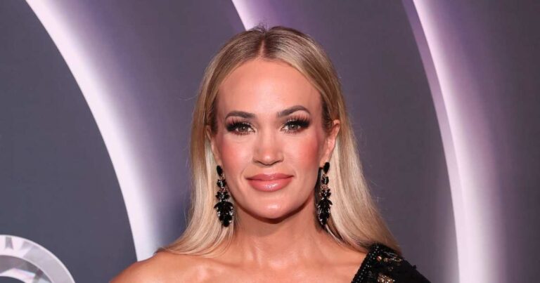 Carrie Underwood Gets Emotional Over Postpartum Depression Song