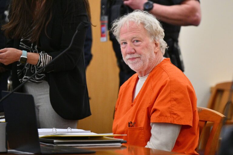 Timothy Busfield Indicted on Child Sexual Abuse Charges In New Mexico