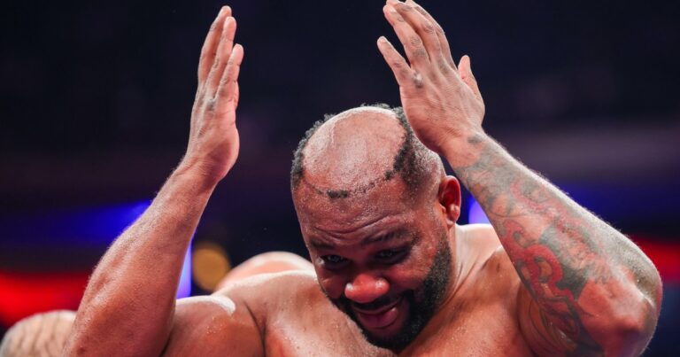 Boxer Jarrell Miller Has Toupee Punched Off During Heavyweight Fight