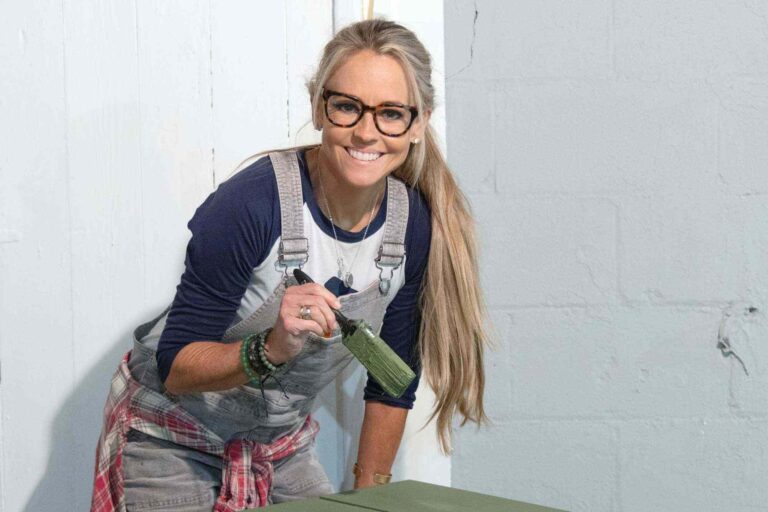 Nicole Curtis Drops Racial Slur; HGTV Cancels Rehab Addict in Response