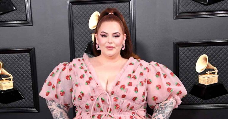 Tess Holliday Says She Was Denied Life Insurance for Weighing 300 Lbs