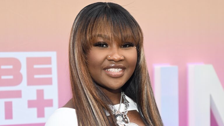 Gloss Up Sells NSFW T-Shirts Of Her