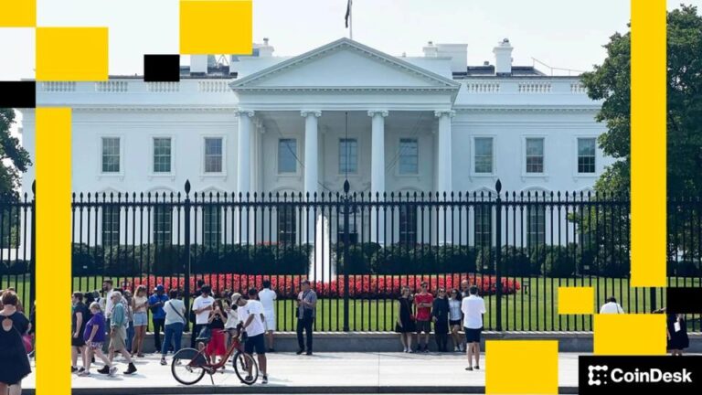 Latest White House talks on stablecoin yield make ‘progress’ with banks, no deal yet