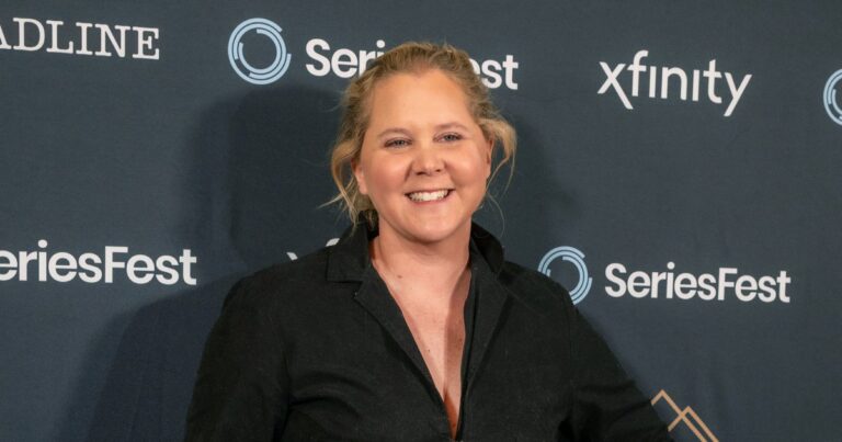 Amy Schumer Creates ‘Crying Corner’ for Valentine’s Day 2026 Amid Divorce