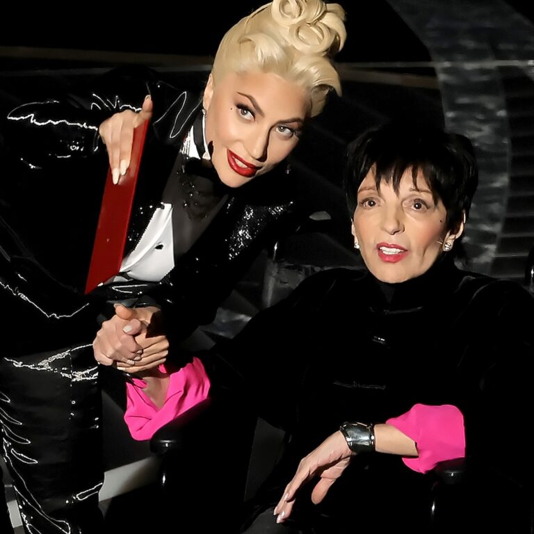 Liza Minnelli Ordered to Use Wheelchair at Oscars With Lady Gaga