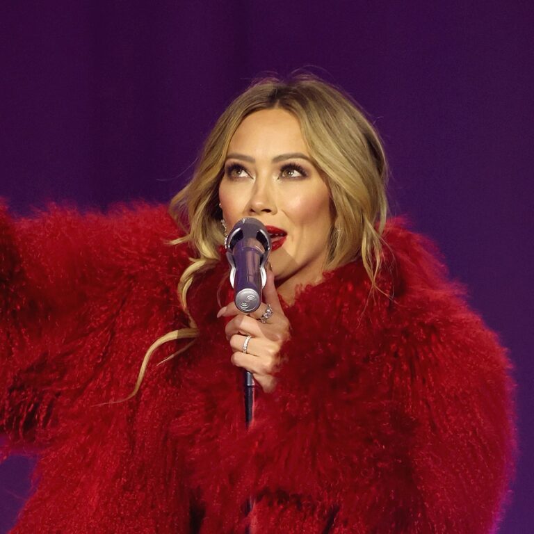 Hilary Duff on “With Love” Meme, Dance