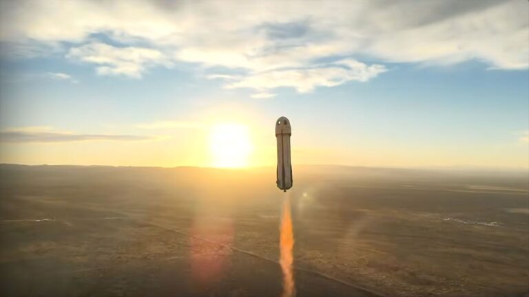 Chinese space tourism startup eyes 2028 for 1st crewed mission, signs celebrity for future flight