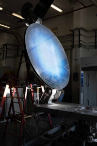 Sunlight Extracts Oxygen From Regolith Using Solar Chemistry