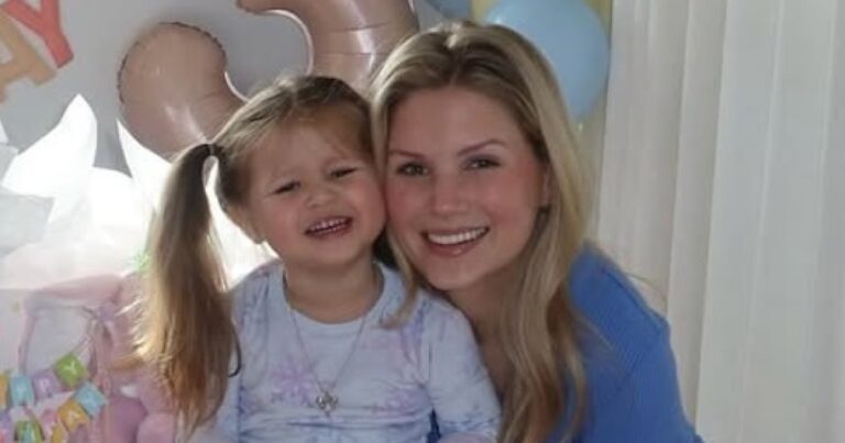 Katie Bates Celebrates Daughter’s Birthday 1 Month After Husband’s Affair