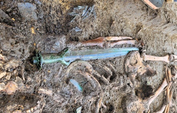 Remarkable 3,400-Year-Old Octagonal Bronze Sword: Experts Call It A Masterpiece Of Craftsmanship