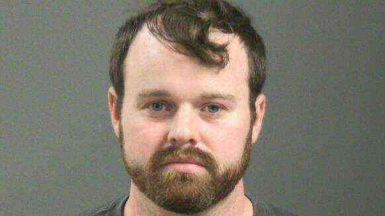 Joseph Duggar is INNOCENT Claims Convicted Sex Offender Josh