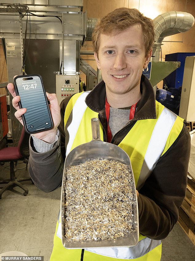 The gold mine in suburban Suffolk: FRED KELLY visits the scientists who have found a way to make millions from 1960s circuit boards and your old mobile phones