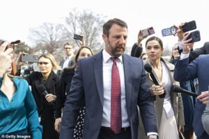 Trump’s DHS pick Markwayne Mullin breaks silence on new job… as insiders warn ‘this is super high risk’