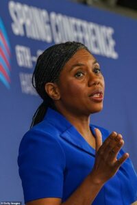 Kemi Badenoch says left-wing Labour MPs are ‘playing student politics’ over Iran war and holding Keir Starmer as ‘political hostage’